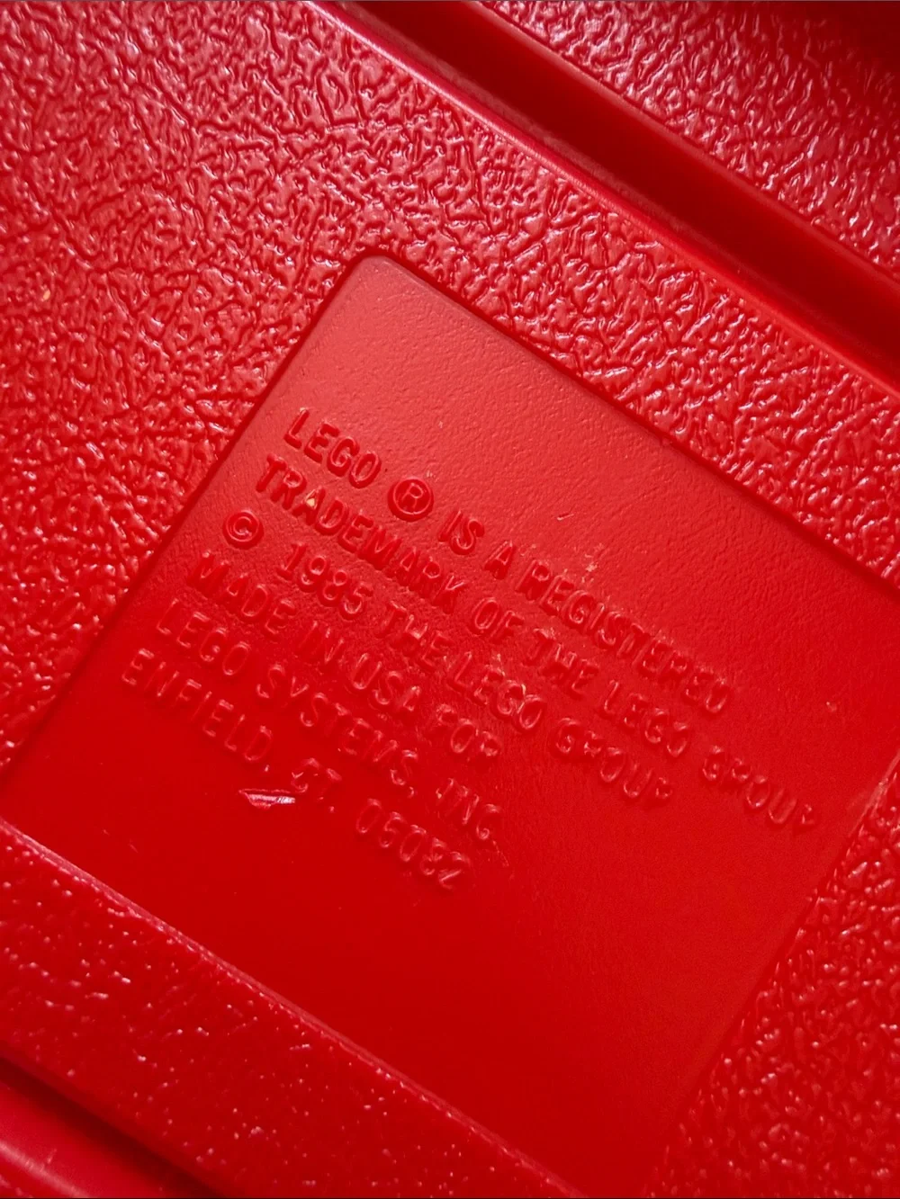 Lego 1985 red